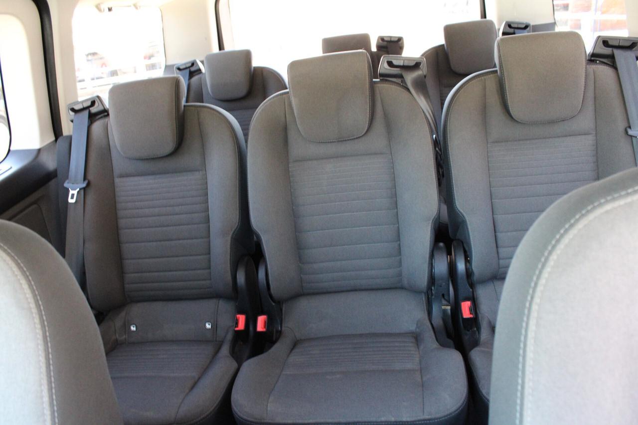 FORD TOURNEO CUSTOM 320 2.0 TDCI 8 POSTI