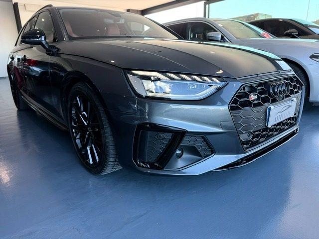 AUDI S4 Avant TDI 347cv Black Edition sport attitude