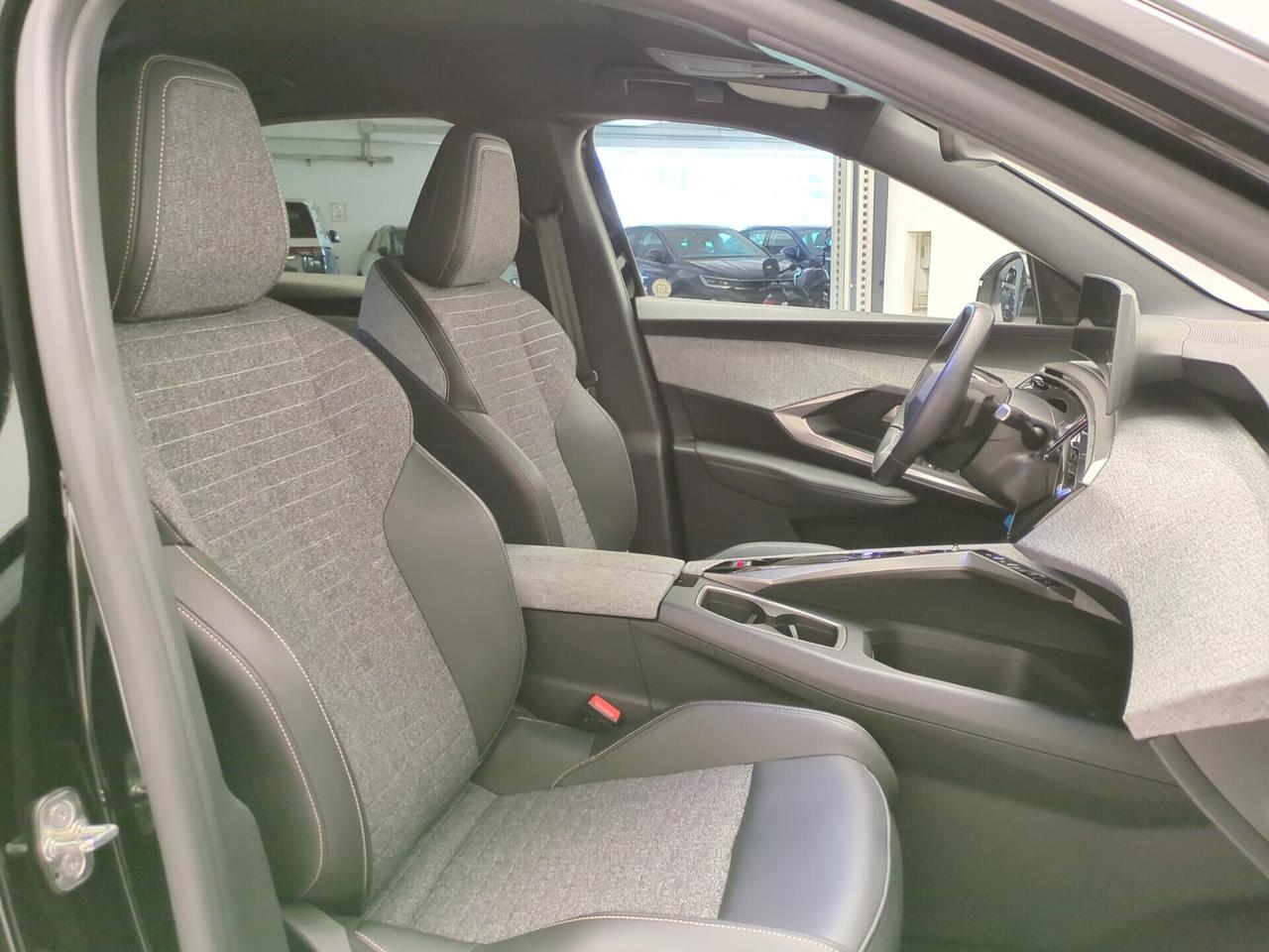 Peugeot 3008 Hybrid 136 e-DCS6 Allure