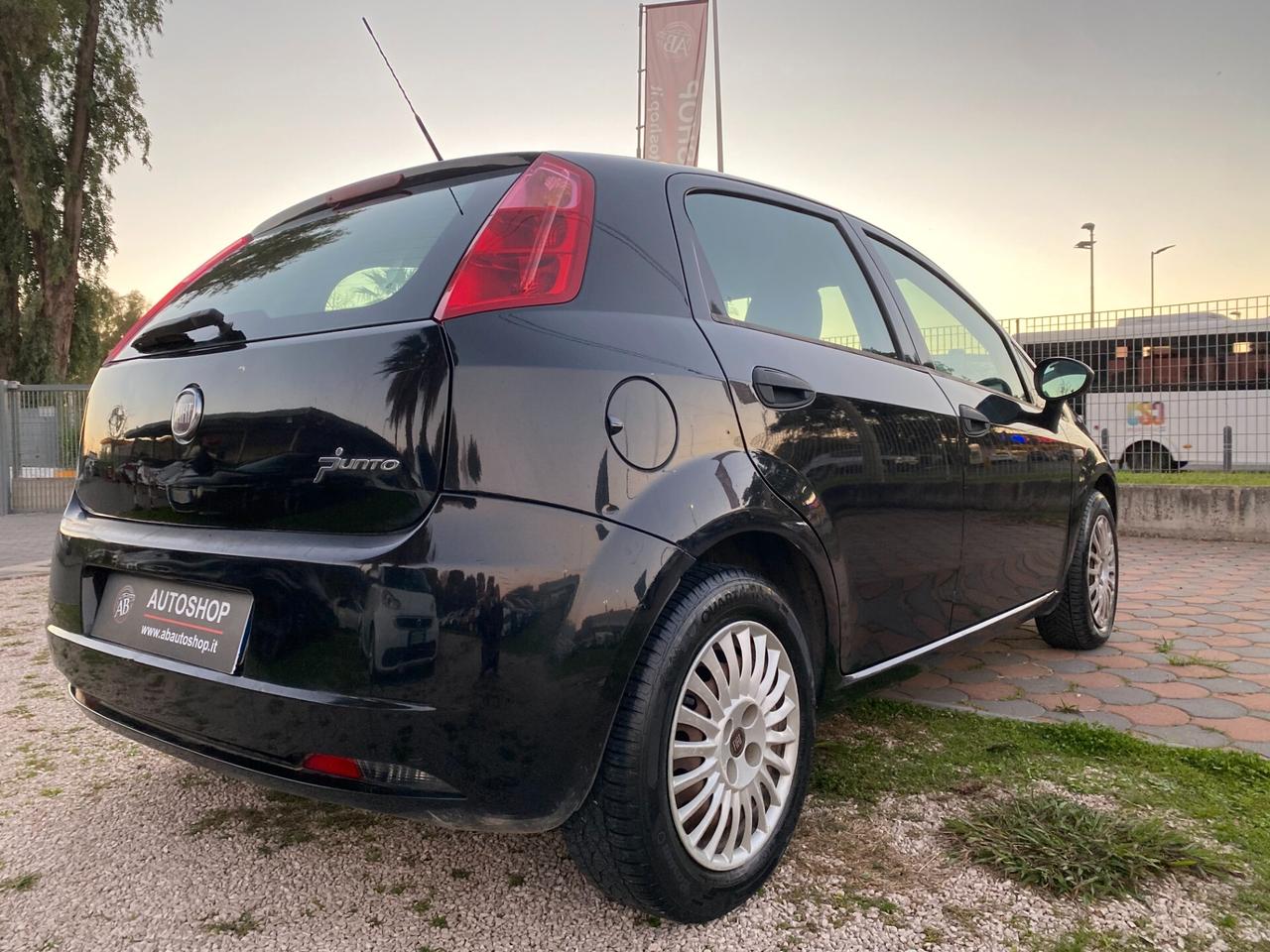 FIAT - Grande Punto - 1.3 MJT 75 CV 5p. S&S Act. - NEOPATENTATI - FINANZIABILE - PERMUTE