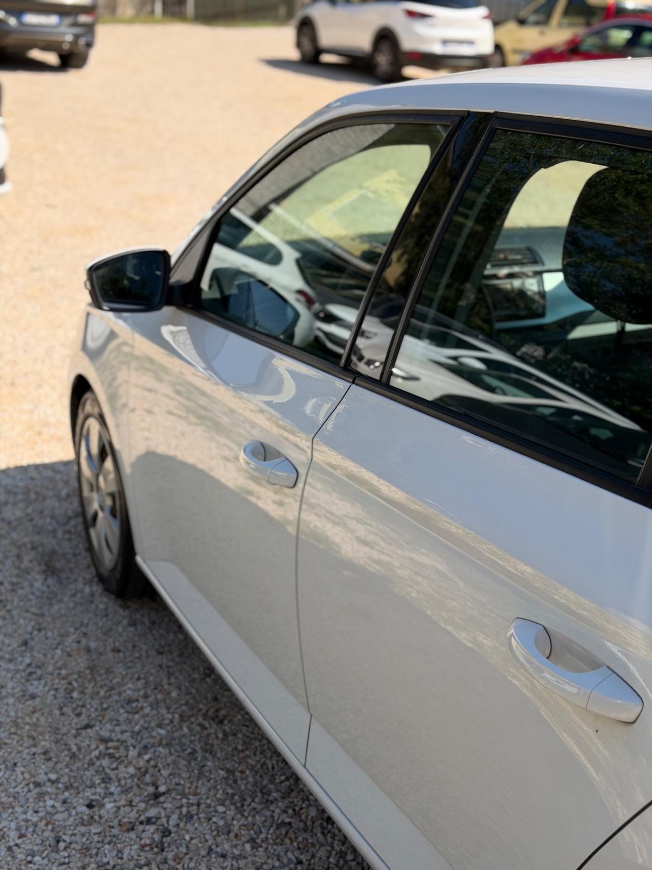 Skoda FABIA MPI 75CV 5P. STYLE KMCERT GARANZ
