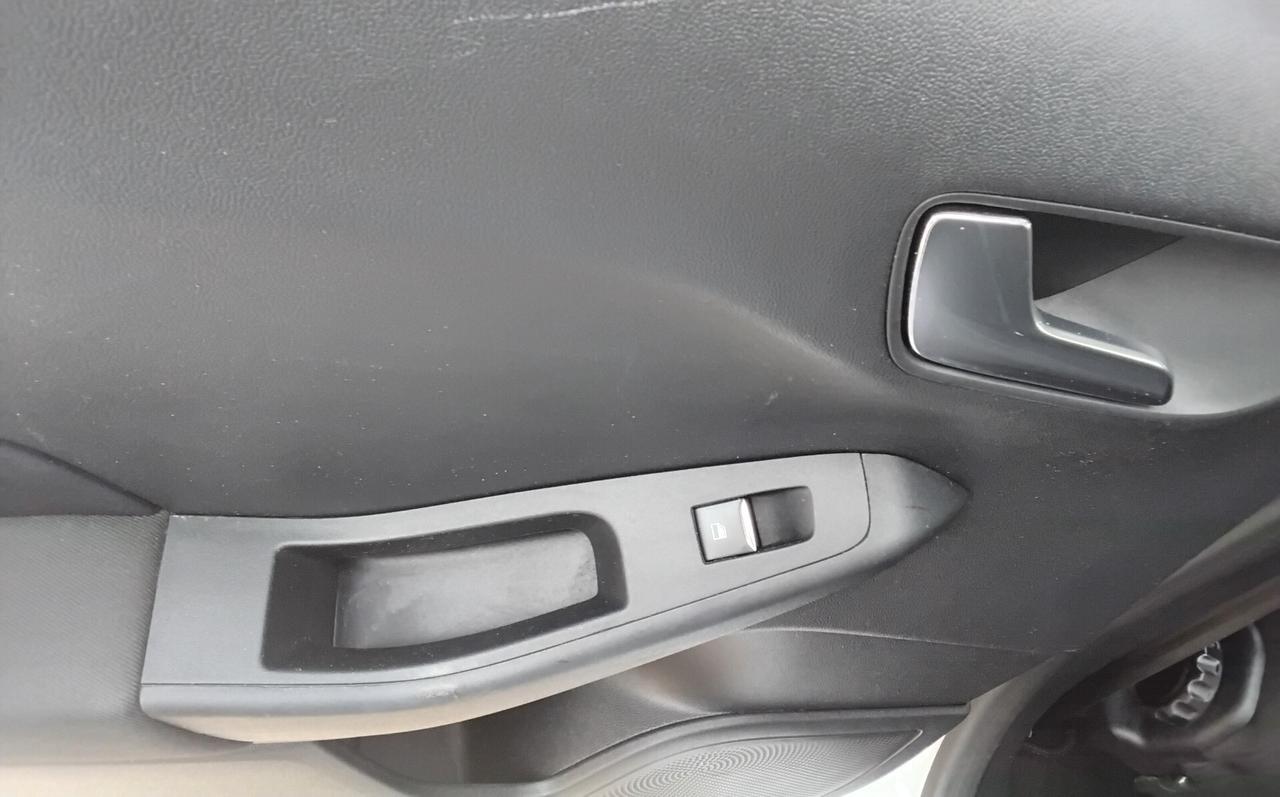 Ford Fiesta 1.5 TDCi 5 porte Titanium