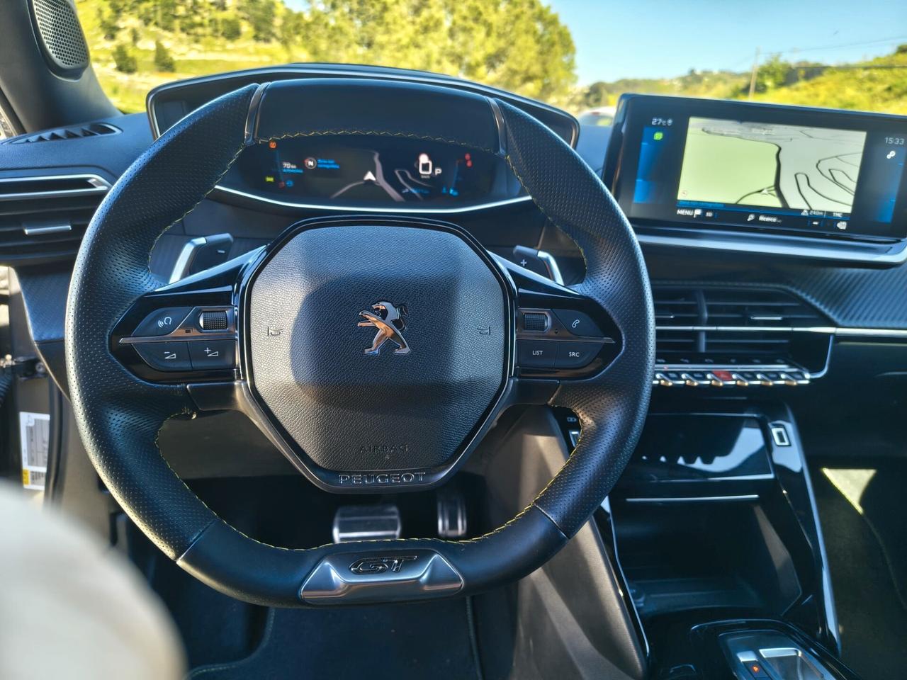 Peugeot 2008 PureTech 130 S&S EAT8 GT