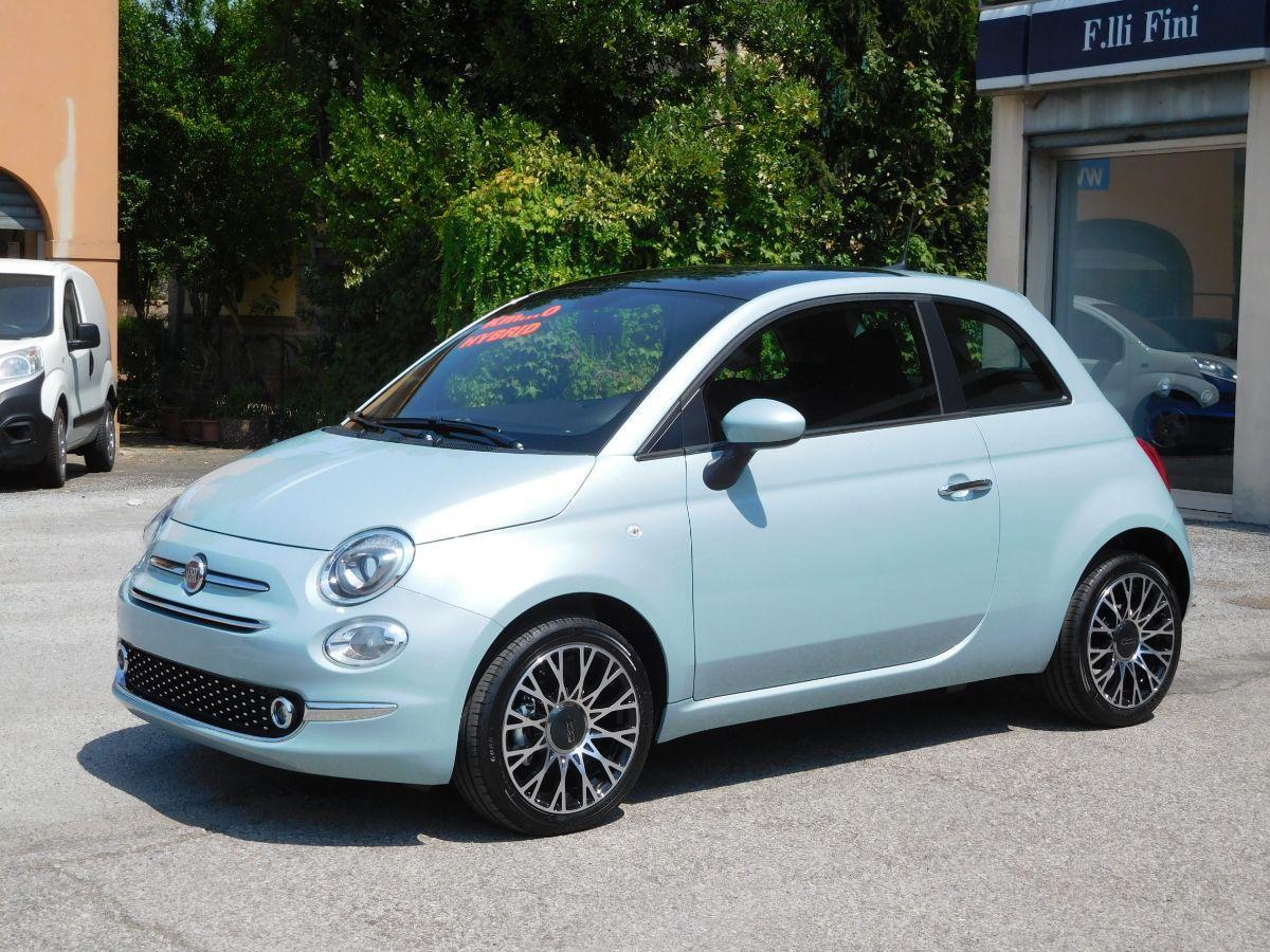 FIAT - 500 - 1.0 Hybrid Dolcevita