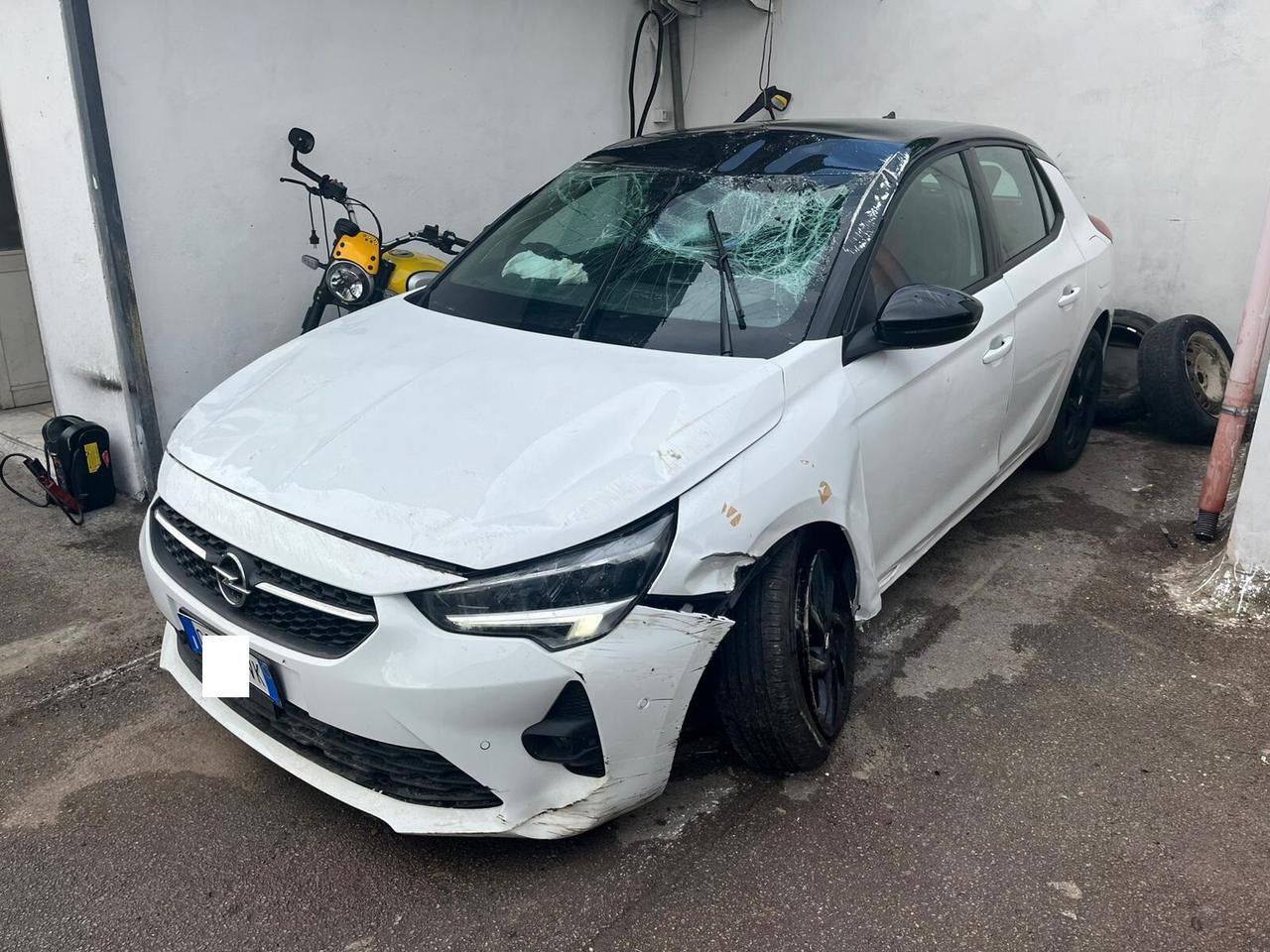 Opel Corsa 1.2 100 CV Edition