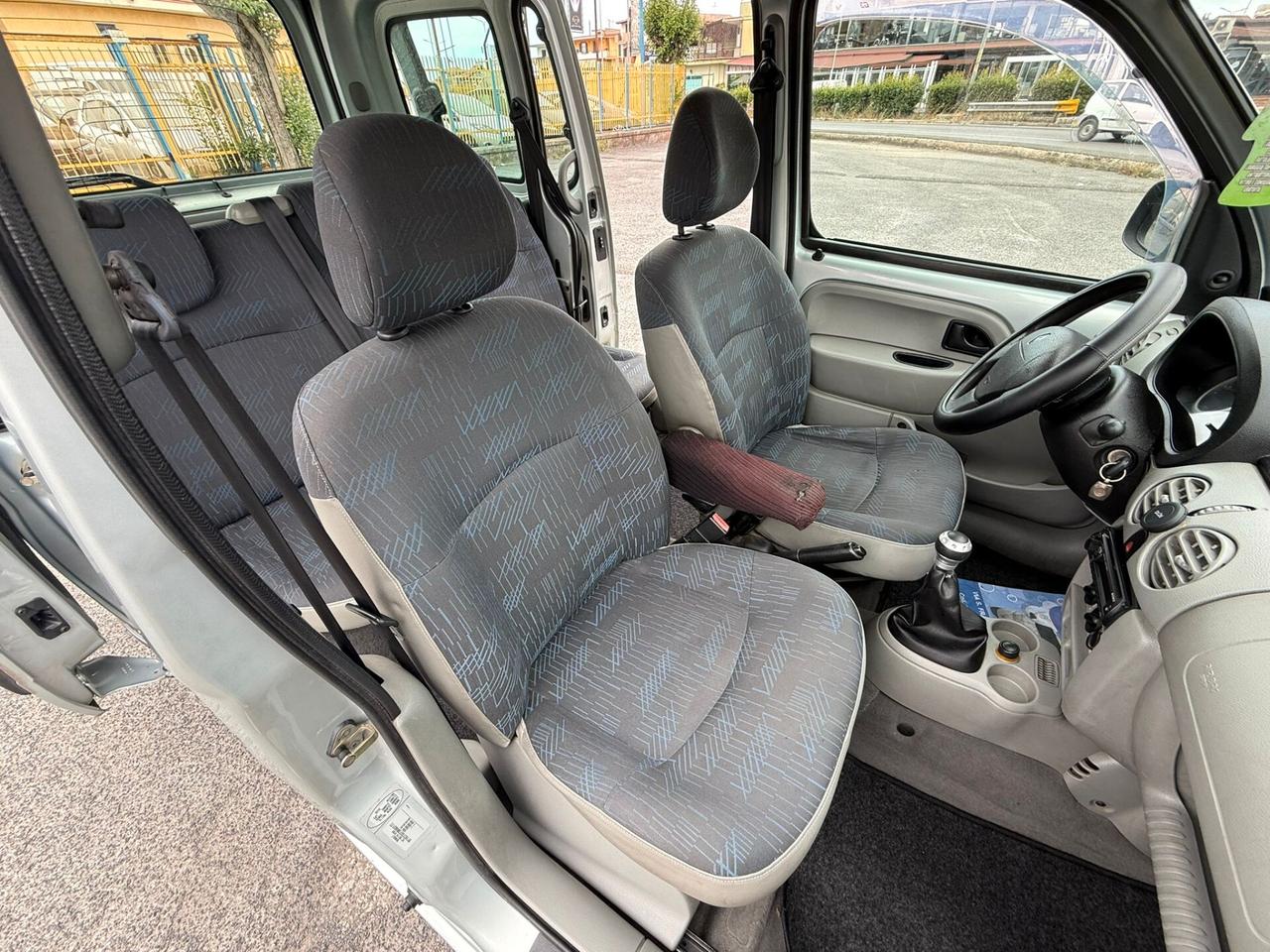 RENAULT KANGOO 1.5DCI 84CV AUTOVETTURA 5POSTI