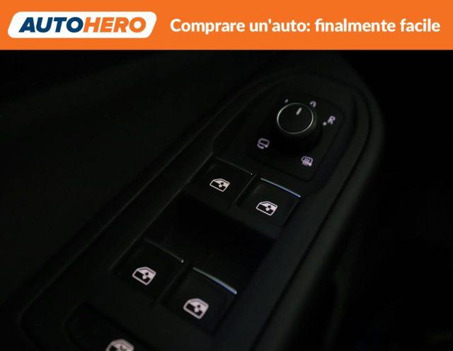 VOLKSWAGEN Golf 1.5 eTSI 130 CV EVO ACT DSG Style