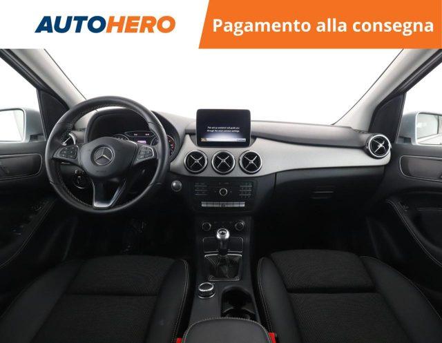 MERCEDES-BENZ B 180 d Sport