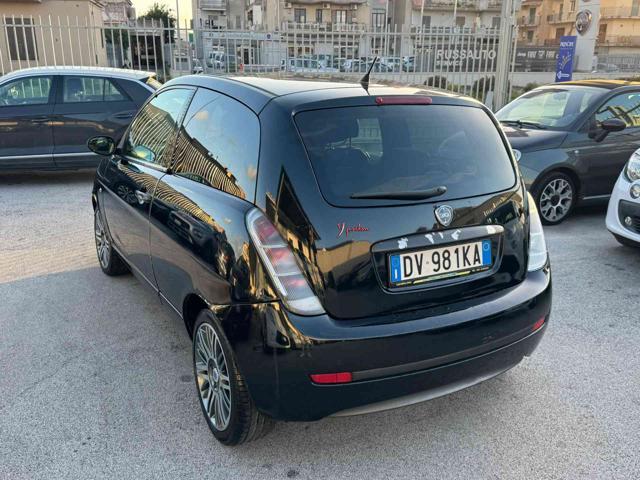 LANCIA Ypsilon 1.3 MJT 90 CV MomoDesign