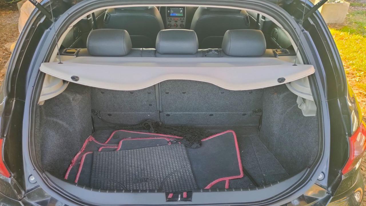 Alfa Romeo 147 2.0i 16V Twin Spark 150 CV 3p. Distinctive MANUALE