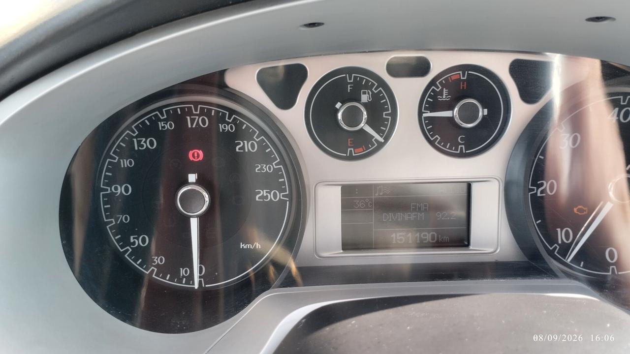 Lancia Delta 1.6 MJT DPF 120 CV PLATINO