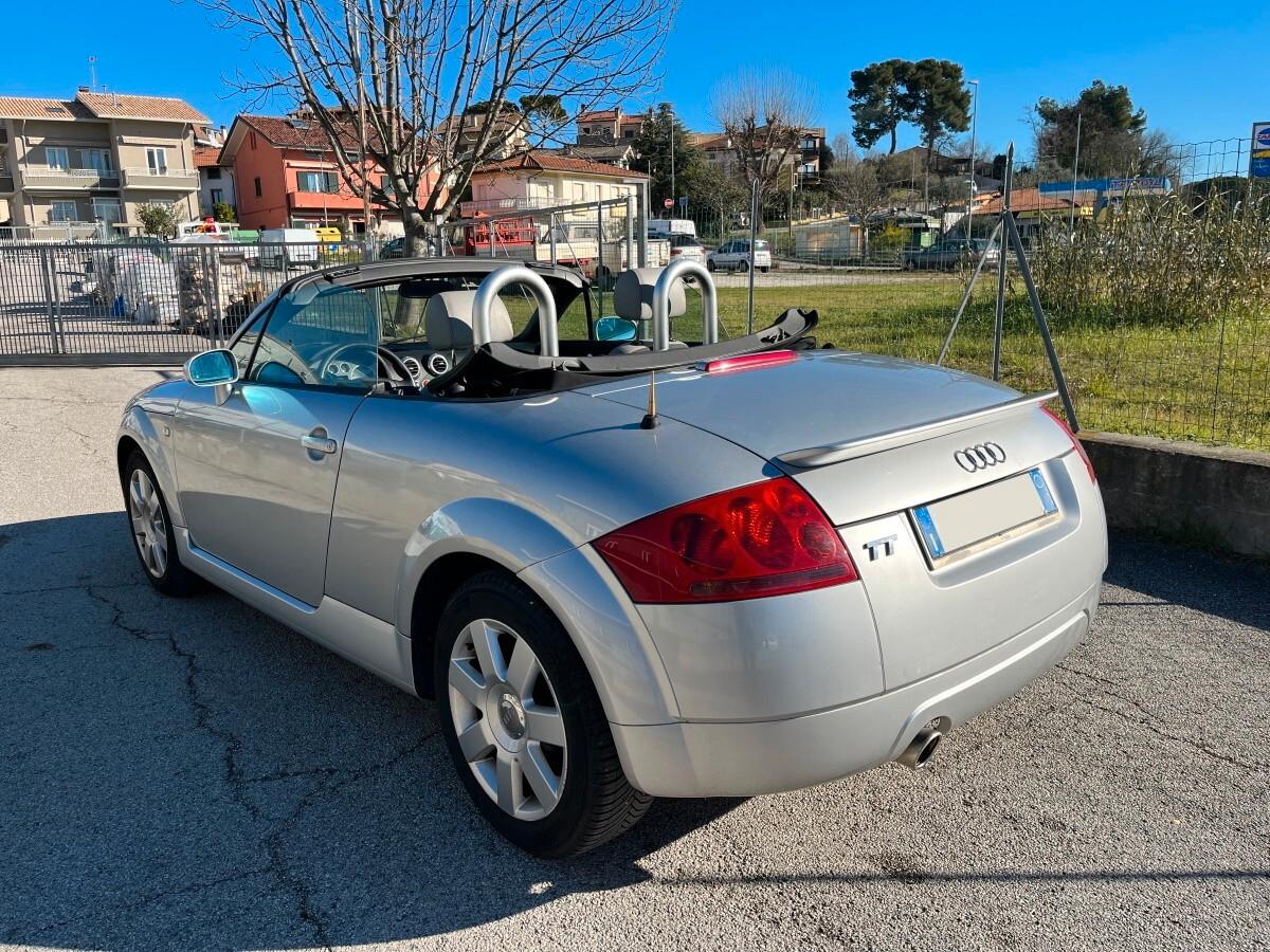 Audi TT Roadster 1.8 T 20V 179 CV cat