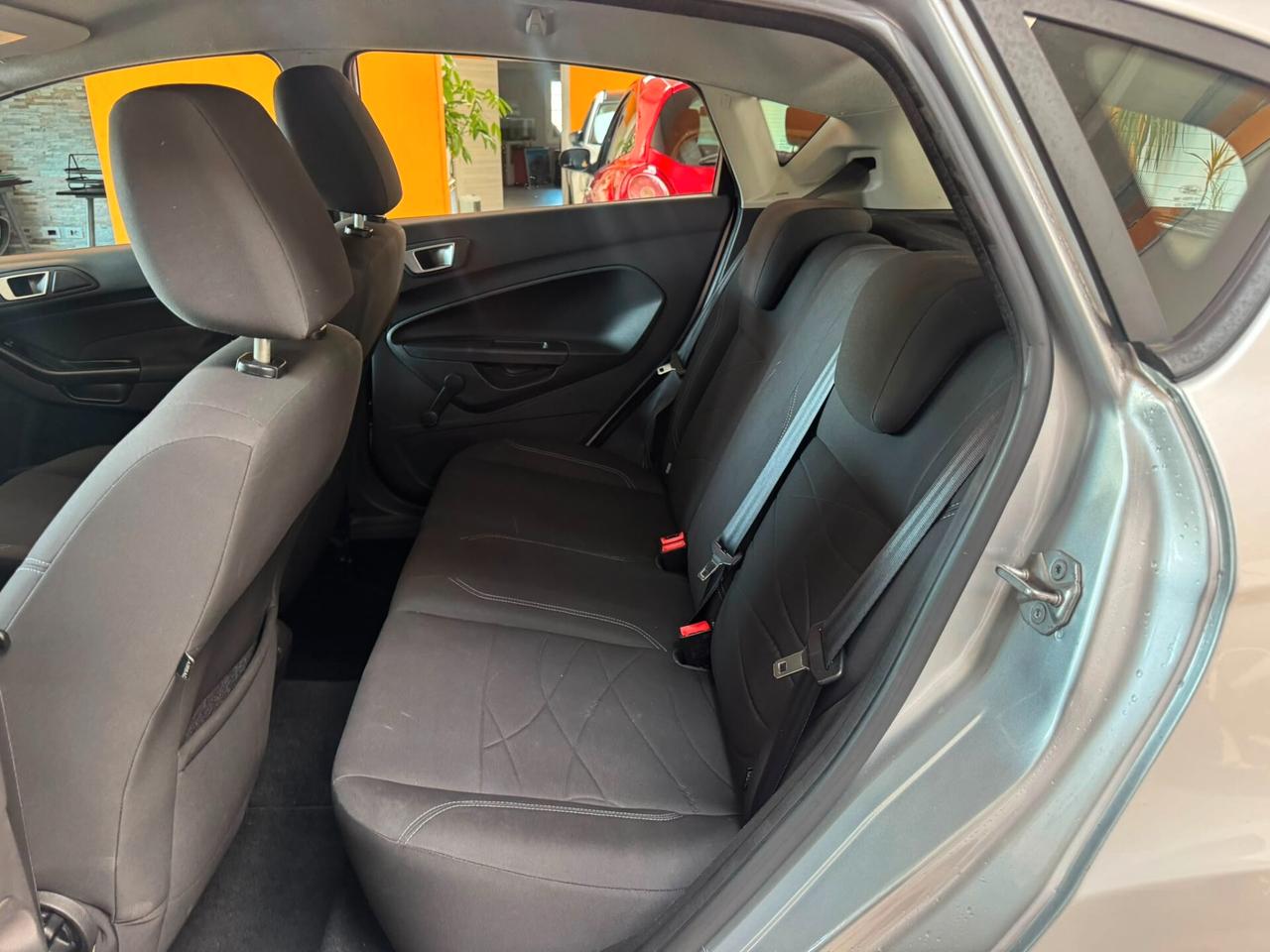 Ford Fiesta 1.2 60CV 5 porte Titanium