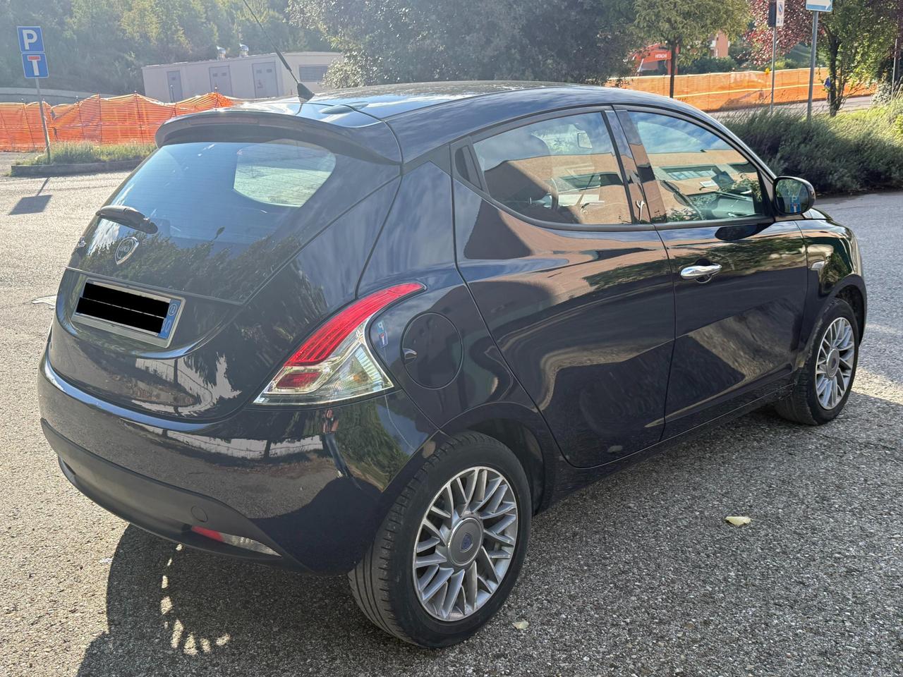 Lancia Ypsilon Ypsilon 0.9 t.air Gold s&s 85cv dfn