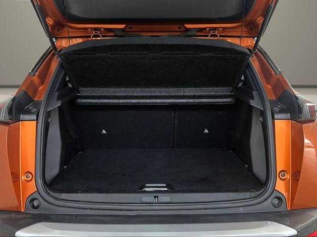 PEUGEOT 2008 motore elettrico 136 CV GT Pack TETTO APRIBILE