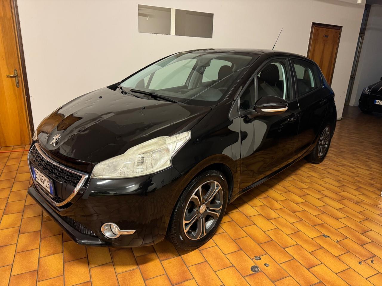 Peugeot 208 1.4 HDi OK NEOPATENTATI