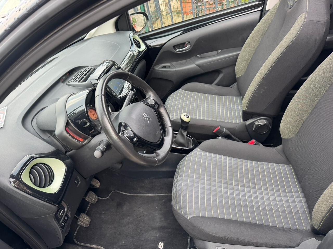 Peugeot 108 VTi 72 S&S 5 porte Allure