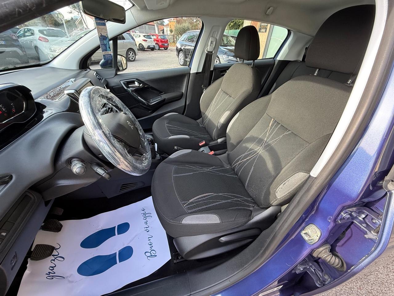 Peugeot 208 1.4 VTi 95 CV 5p - Neopatentati