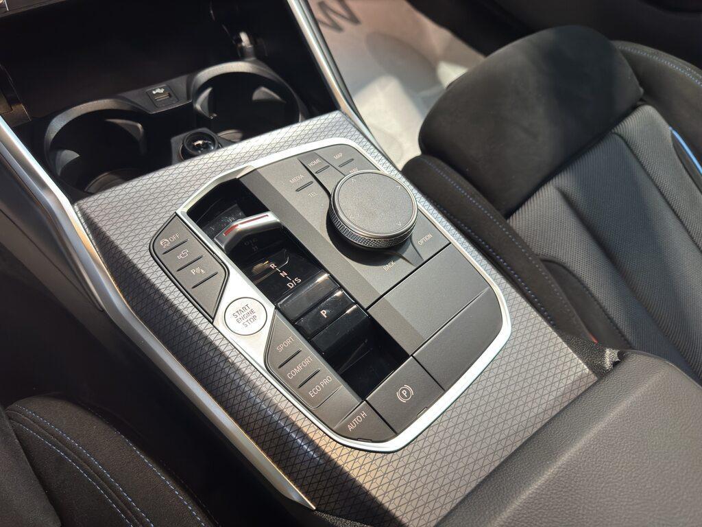 BMW Serie 3 Berlina 320 d Mild Hybrid 48V M Sport Pro xDrive Steptronic