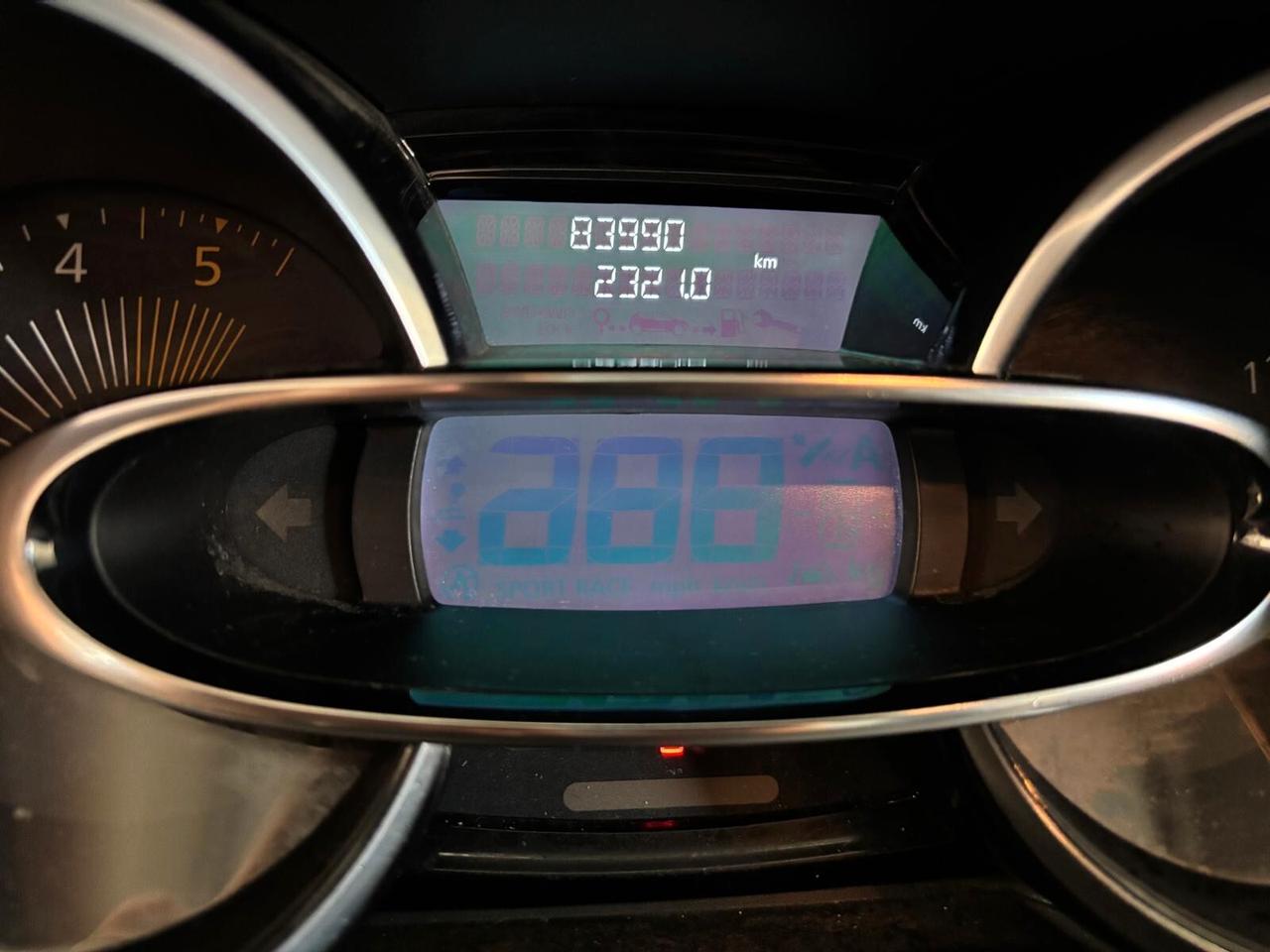 RENAULT CLIO ANNO 2015 DS 1.5 ADATTA NEOPATENTATI KM 83 MILA