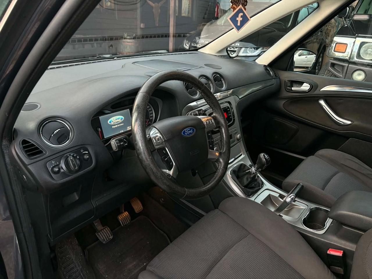 Ford Galaxy 2.2 TDCi 175 CV Ghia 7 POSTI