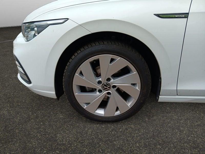 Volkswagen Golf 2.0 TDI 150 CV DSG SCR Style