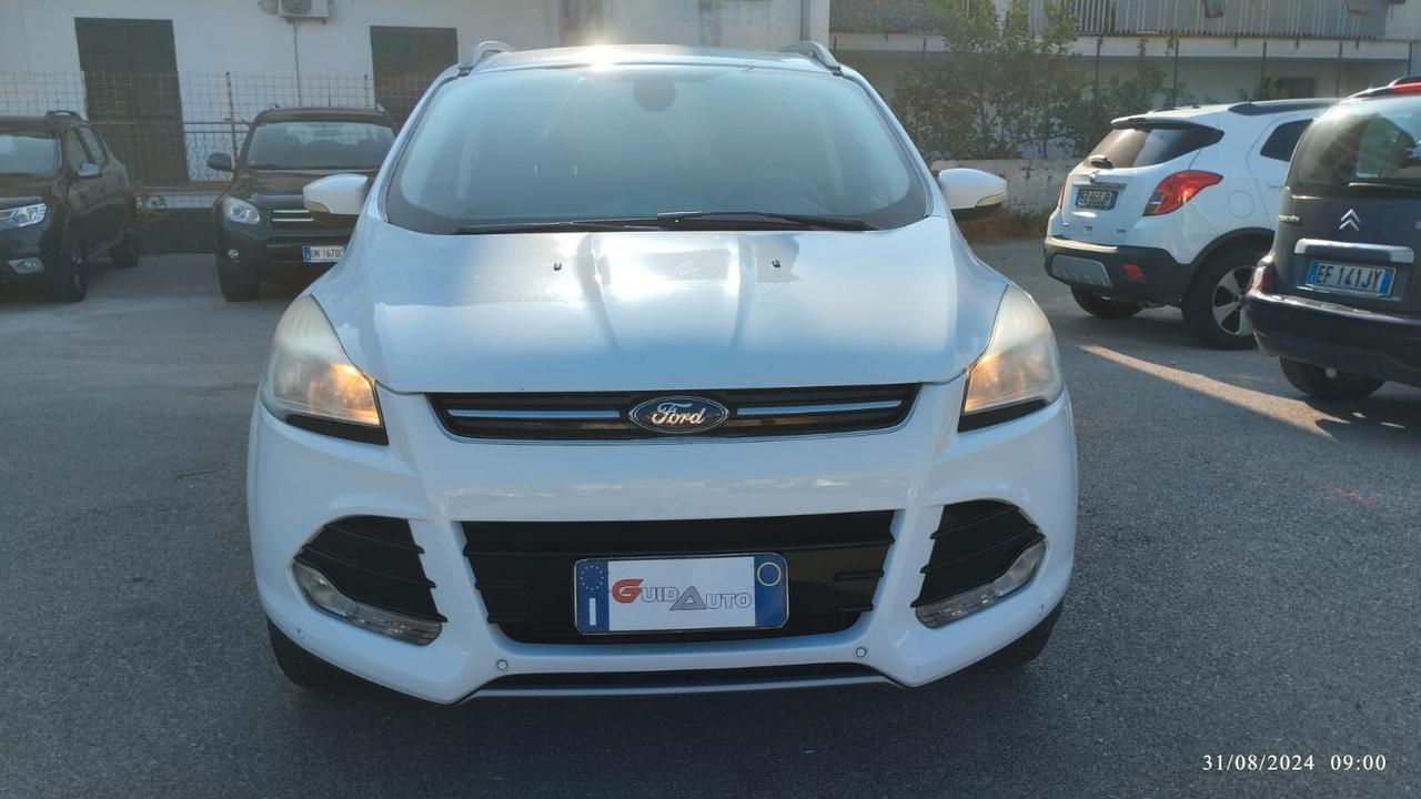 Ford Kuga 2.0 TDCI 140 CV 4WD Titanium