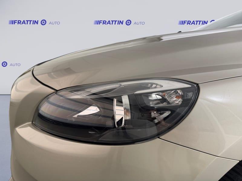 VOLVO V40 D2 BUSINESS