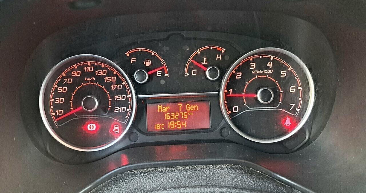 Fiat Doblò 1.6 MJT 105CV Lamierato SX