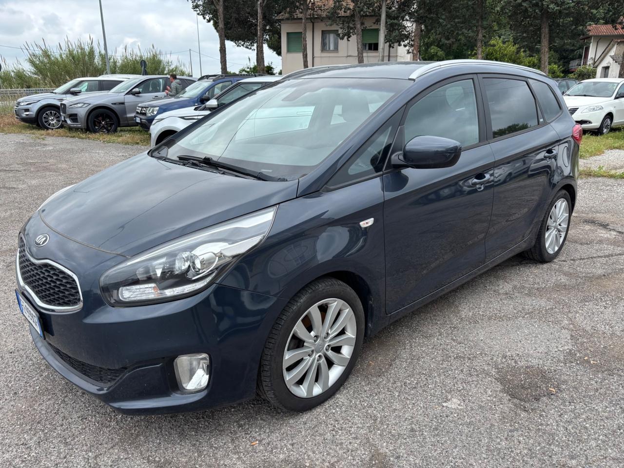 Kia Carens 1.7 CRDi 115 CV Diesel – Garanzia 12 mesi