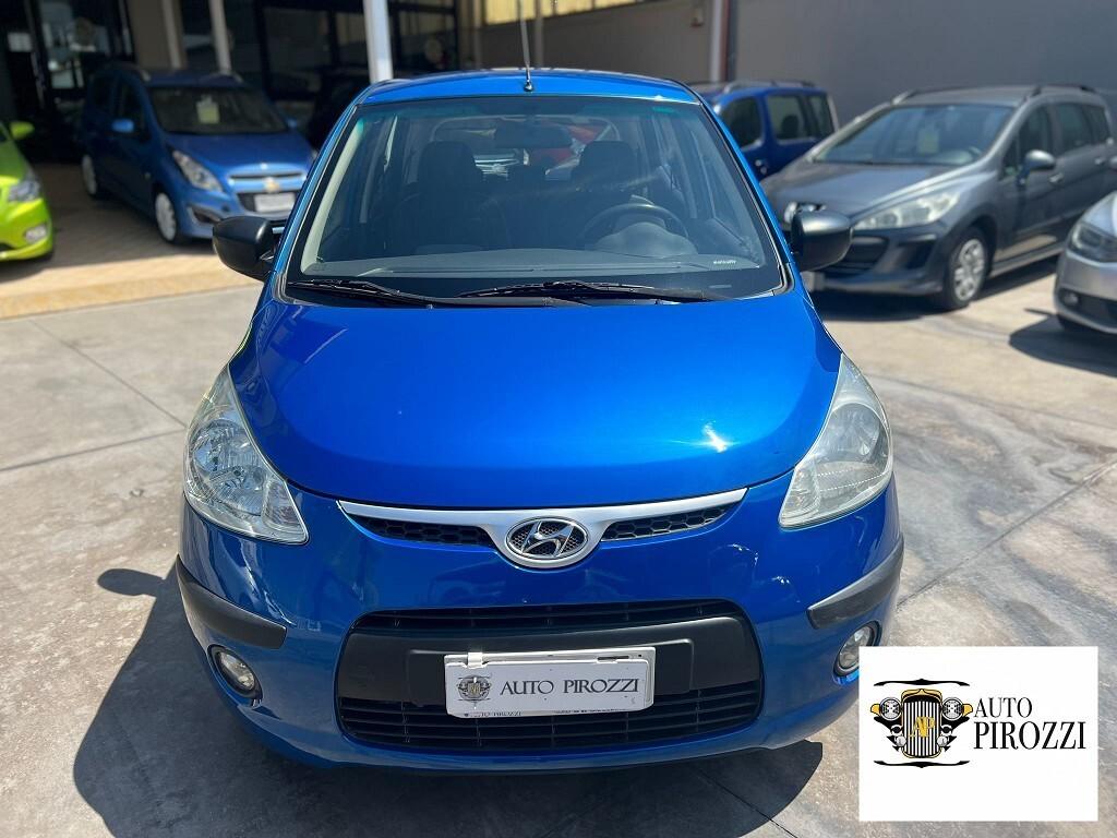 HYUNDAI i10 benz/GPL del 2010 con 136000KM