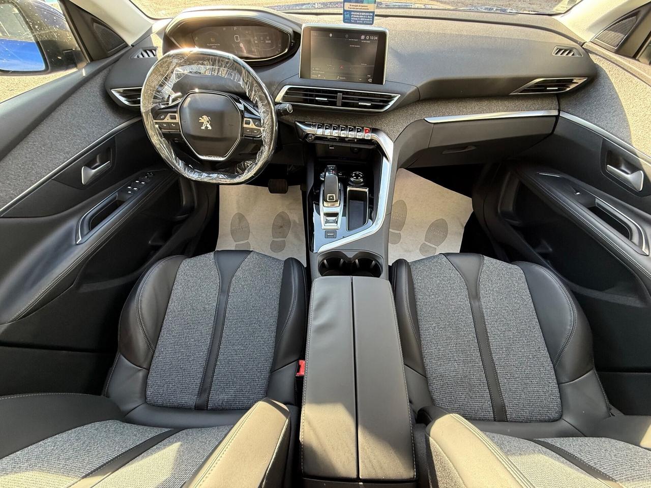 Peugeot 3008 -1.2 Benzina-Unico Proprietario