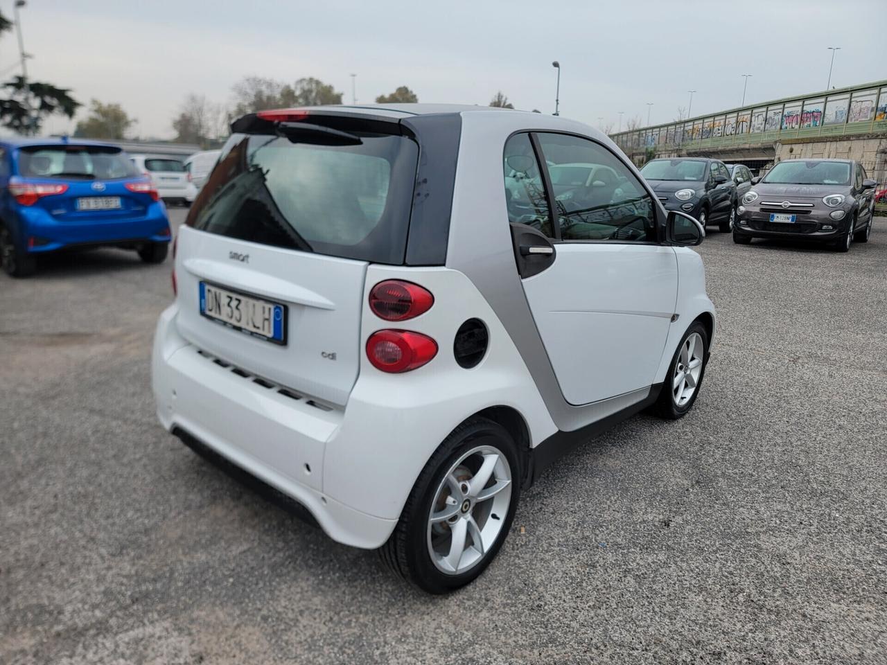 Smart ForTwo 800 33 kW CDI COUPE' GARANZIA