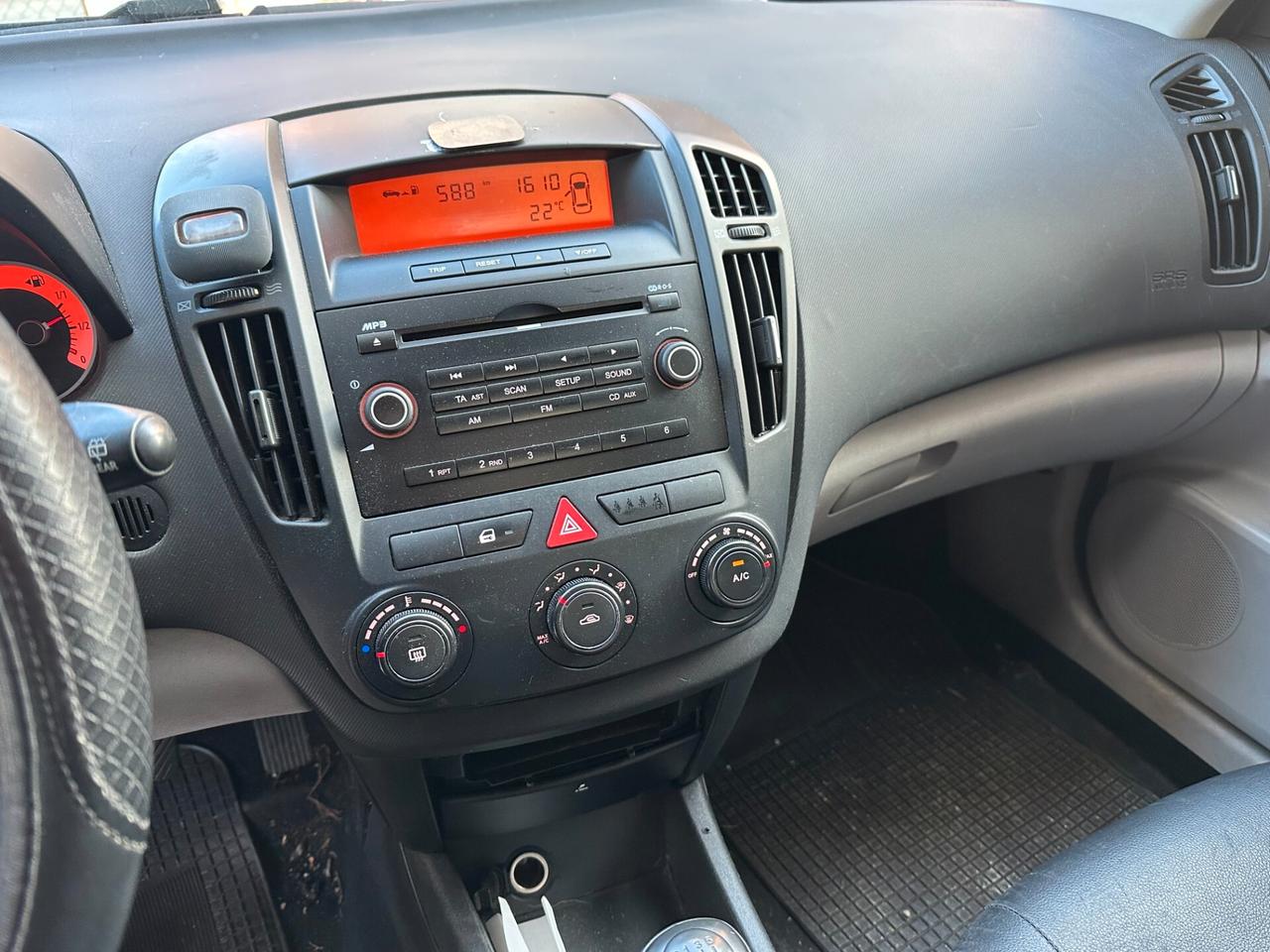 Kia Ceed cee'd 1.6 CRDi 90CV