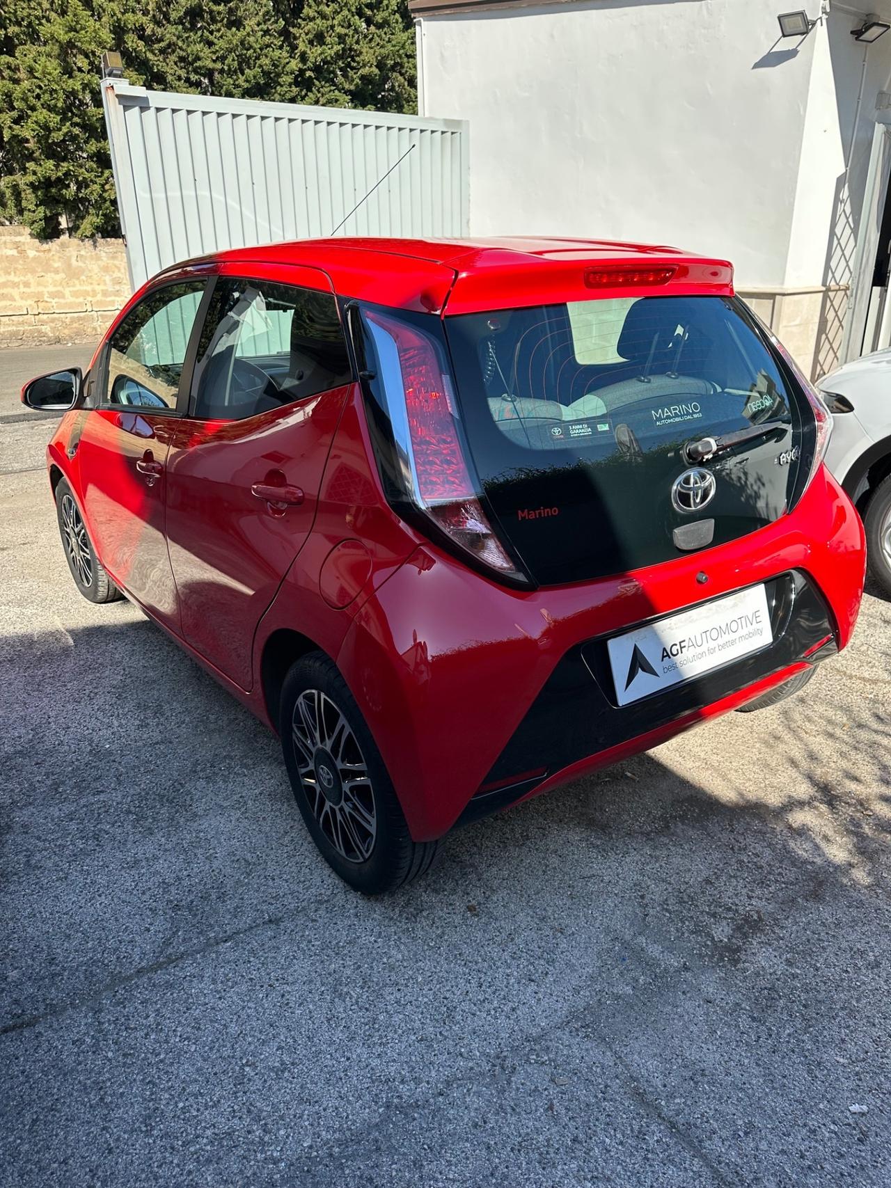 Toyota Aygo 1.0 VVT-i 69 CV 5 porte x-wave MMT