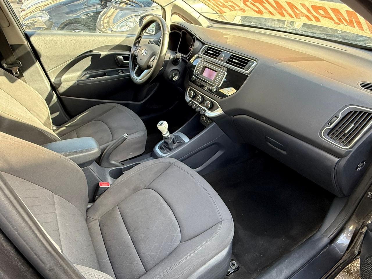 Kia rio 1,2 GPL 2016 180,000km certificati