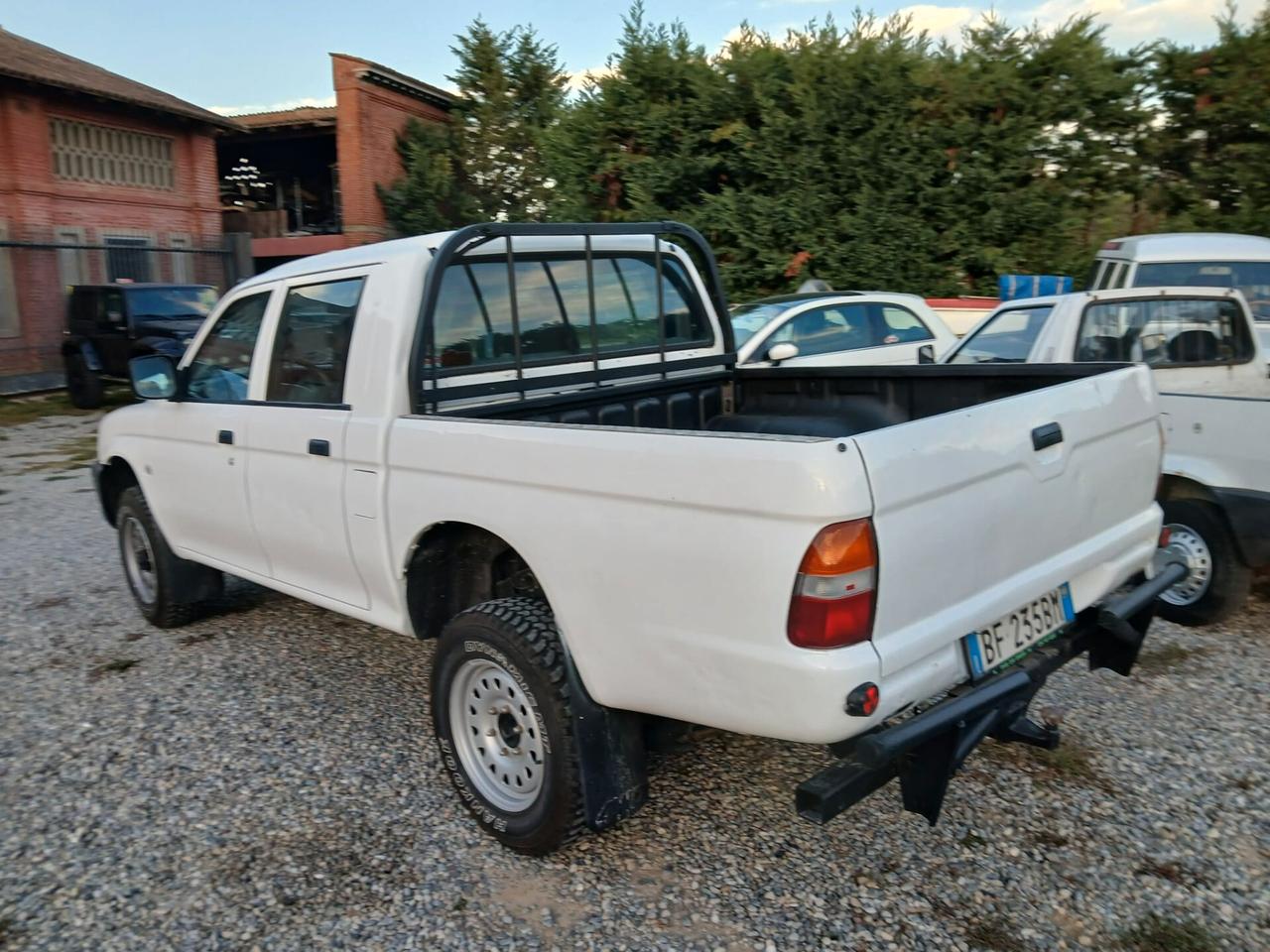Mitsubishi L200 2.5 TDI 4WD Double Cab Pup. GLS T.