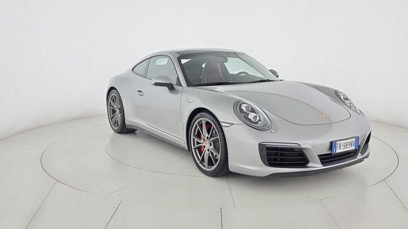 Porsche 911 911 3.0 Carrera 4 Coupé