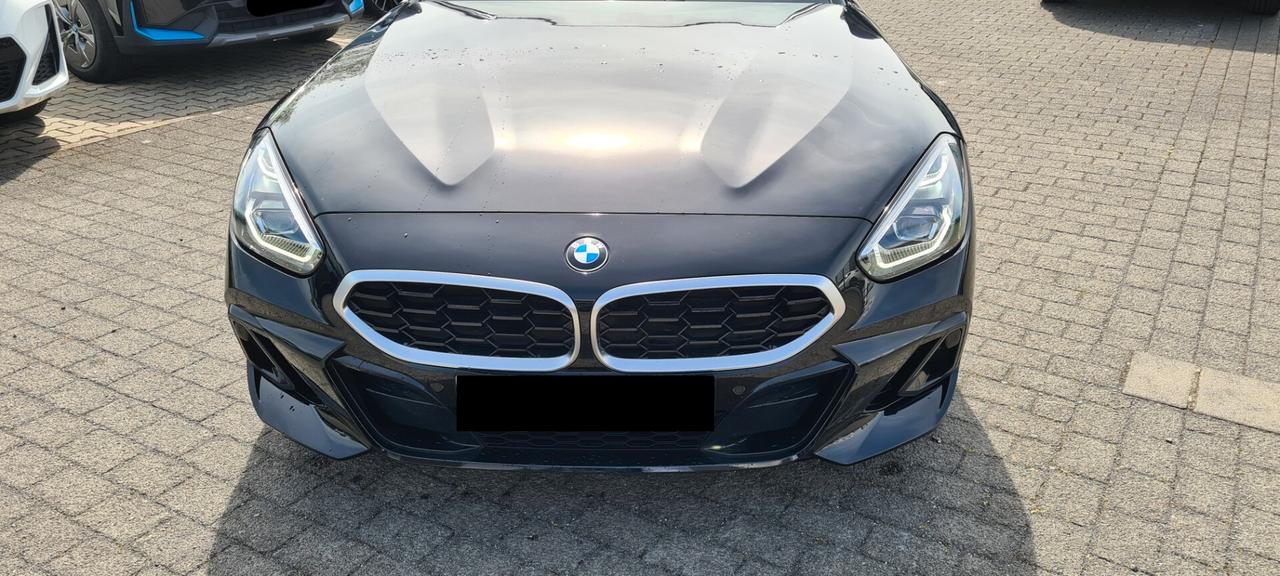 BMW Z4 sDRIVE20i MSPORT AUTO INNOVATION KAMERA C19" CRUISE - IVA
