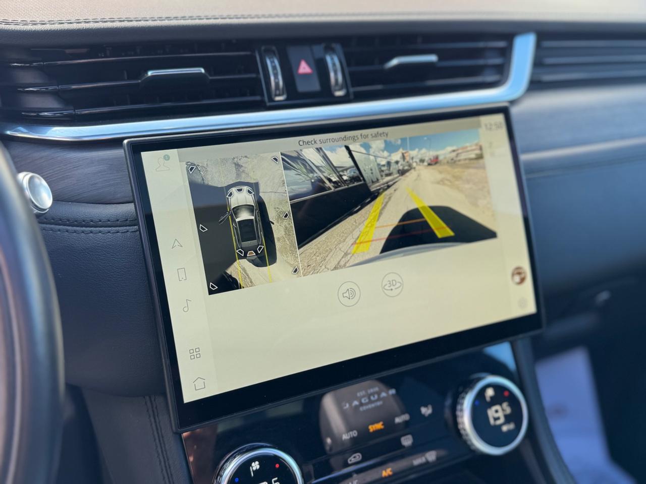 JAGUAR F-PACE 30D 300 CV MHEV R-DYNAMIC R22 TETTO FULL IVA