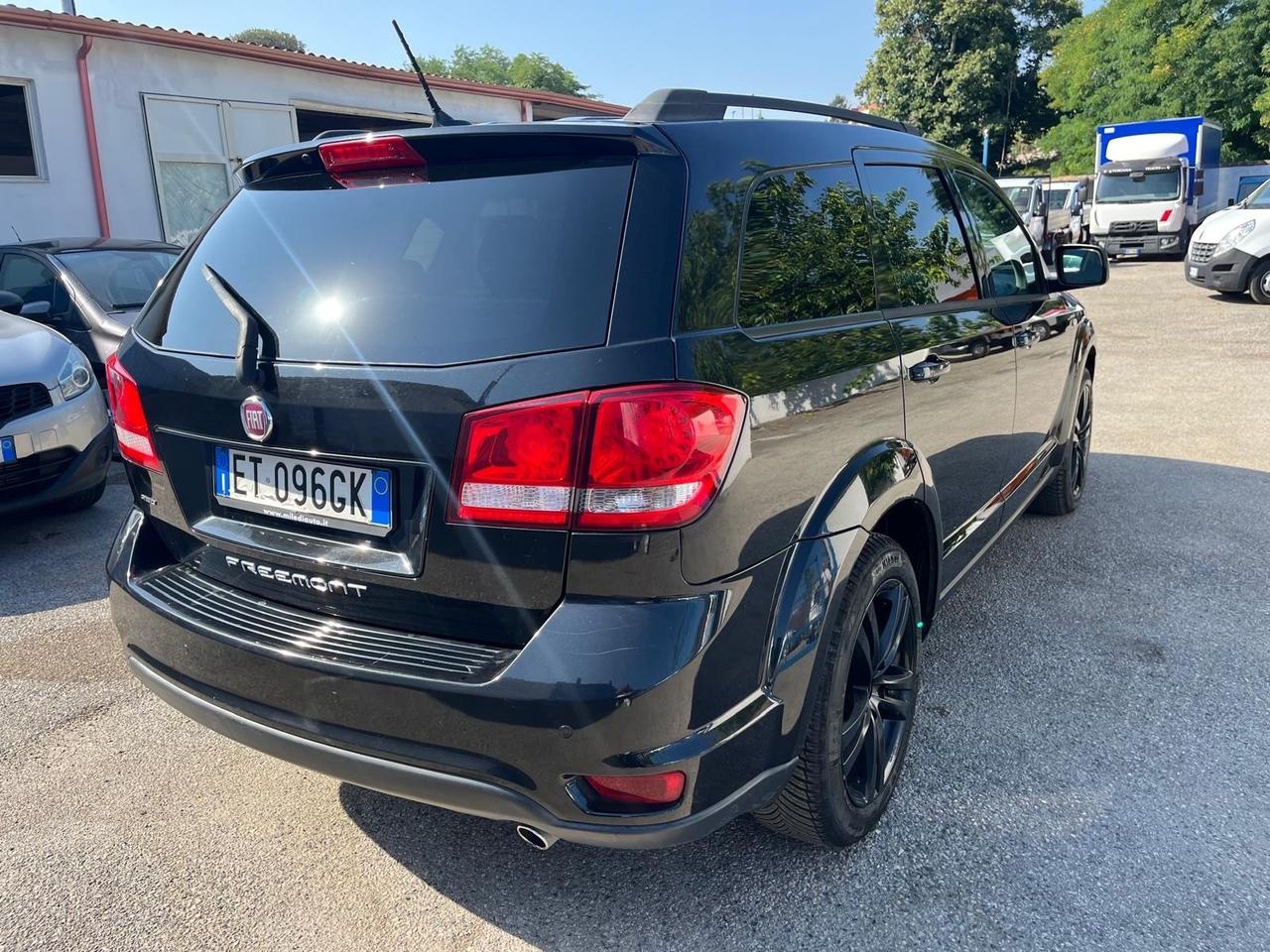 Fiat freemont-2.0 mjt/170 cv -4x4- camb aut-12/2013