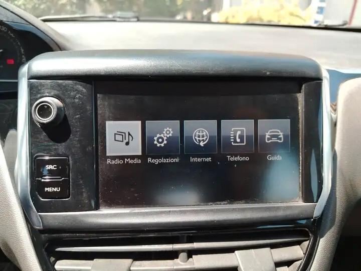 Peugeot 208 PureTech 82 5p. GPL Active