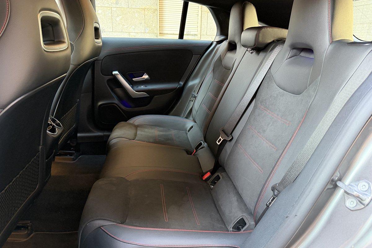 MERCEDES CLA 180 d Automatic Shooting Brake Premium