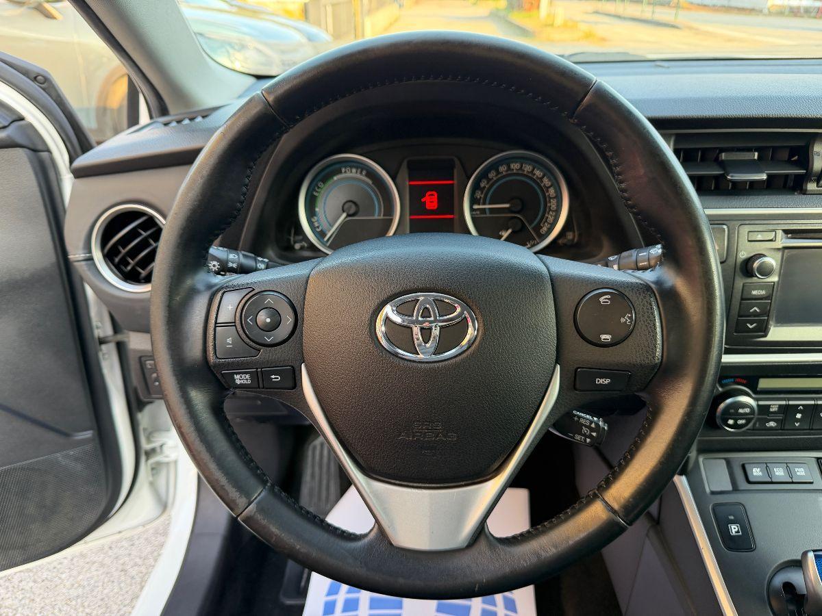 TOYOTA - Auris - TS 1.8 Hybrid Lounge #TAG.TOYOTA