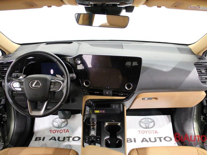 Lexus NX NX Hybrid 4WD Luxury