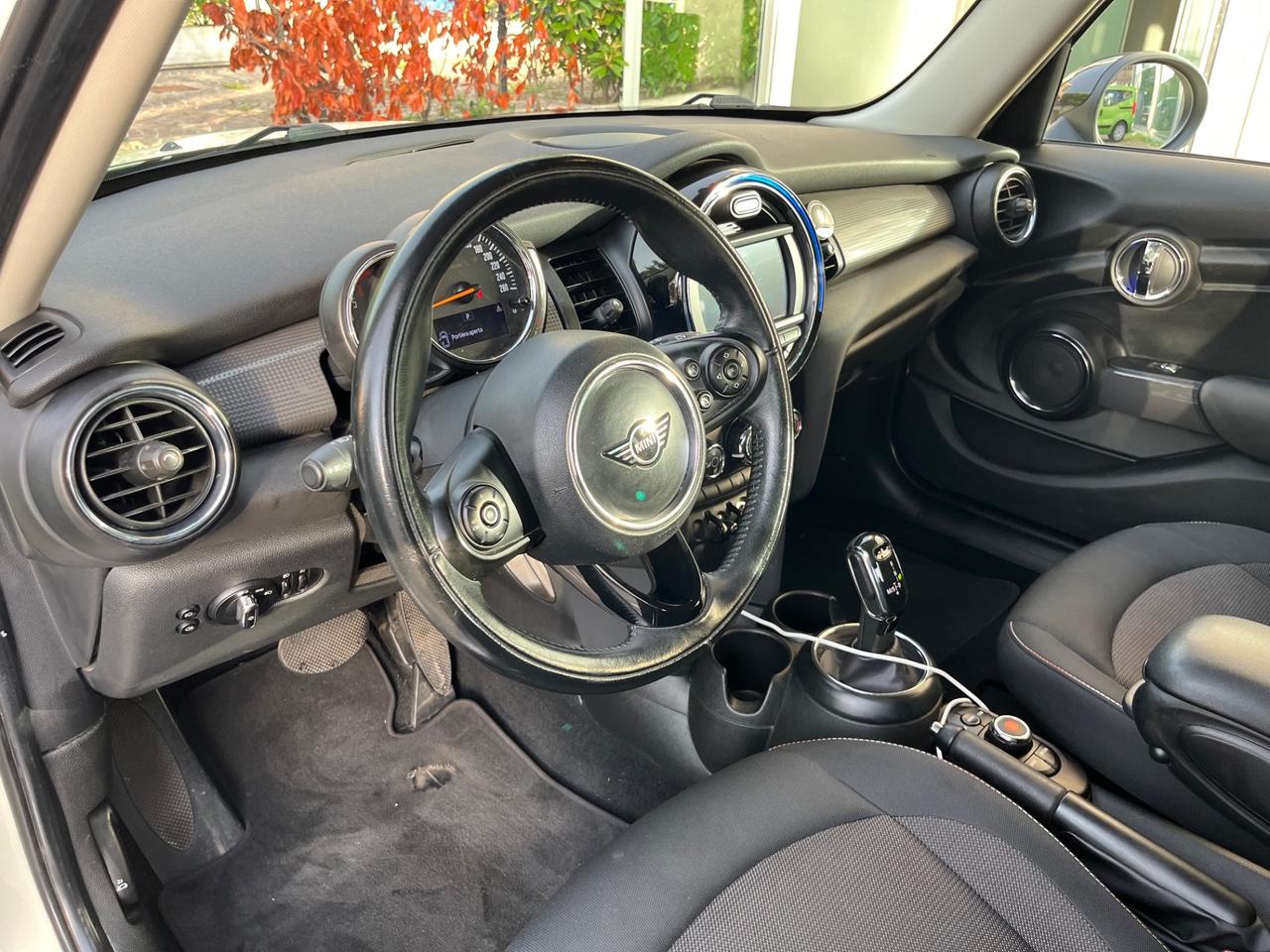 Mini 1.5 Cooper D Baker Street 5 porte