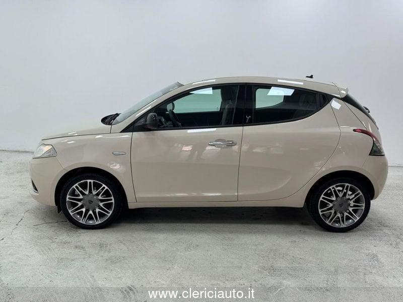 Lancia Ypsilon 1.2 69 CV 5 porte Gold