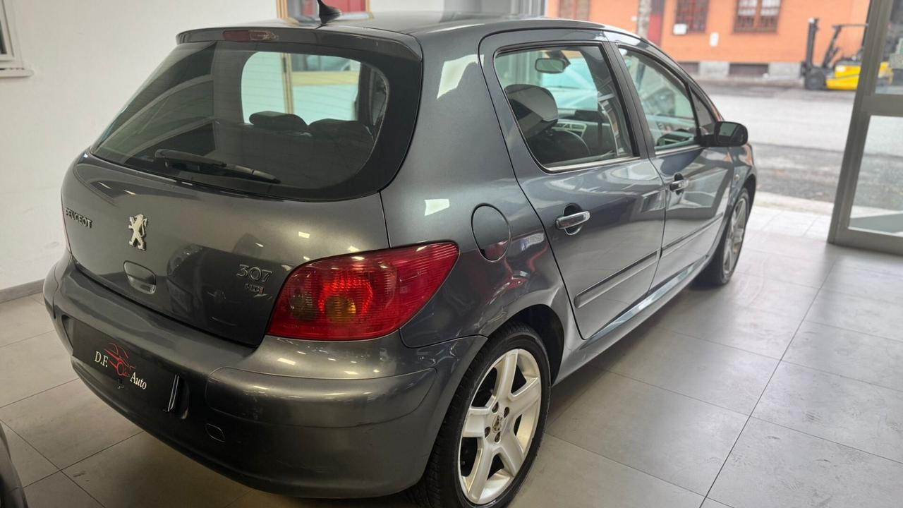 Peugeot 307 2.0 HDi FAP 5p. XS