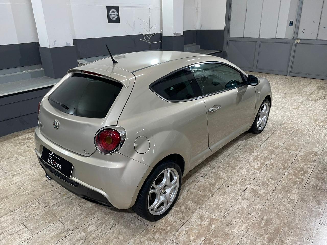 Alfa Romeo MiTo 1.3 JTDm-2 95 CV S&S Distinctive Sport Pack