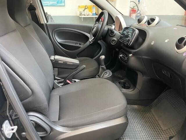 Smart ForFour 70 1.0 Youngster